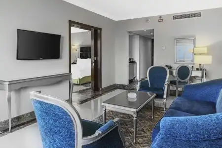 Hilton Alexandria Corniche - 121