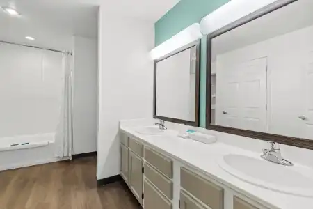 MainStay Suites Las Vegas Flamingo - 46