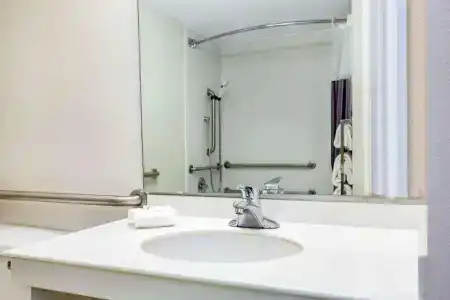 Fairfield by Marriott Inn & Suites Austin Southwest - 46