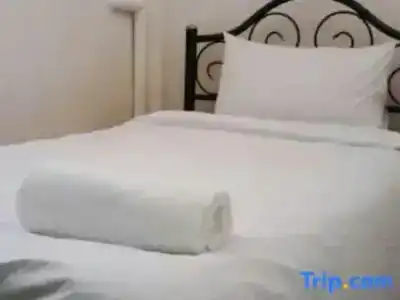 Asoke Montri Hostel - 24