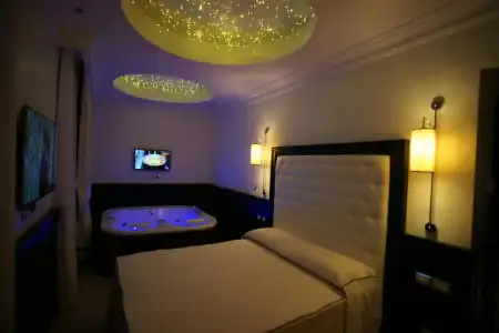 Vaticano Royal Suite - 11
