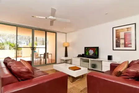 Bay Royal Apartments - 3