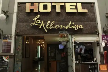 La Alhondiga - 14