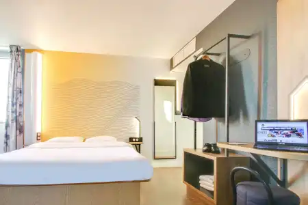 B&B Reims Bezannes - 4