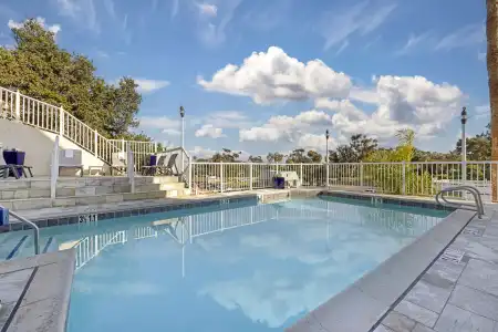 Best Western Plus Marina Shores - 14