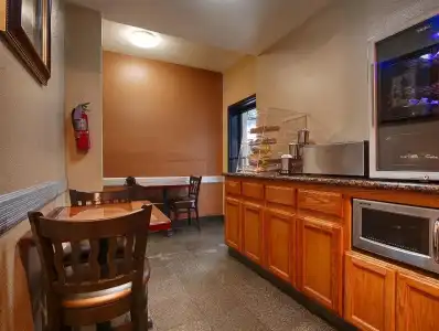 Best Western Airport Plaza – LAX Airport LA Stadium - 31