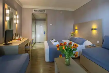 Louis Ledra Beach - 29