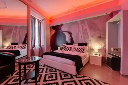 Maison Degli Artisti Suites - 81