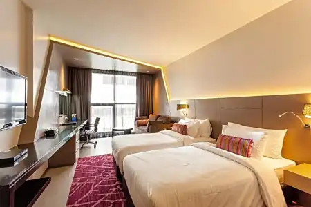 Hyatt Place Bangkok Sukhumvit 1 - 46