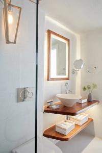 La Perla Villas - Adults Only - 22