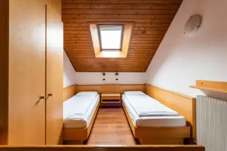 Residence Contrin - 100