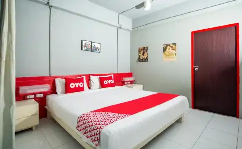 Madam Inn Patong - 4