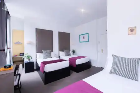 Amra Barcelona Caspe - 43