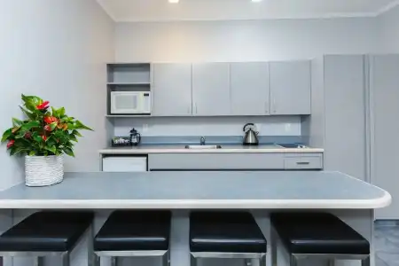 Aubyn Court Spa Motel - 80