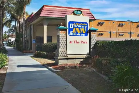Anaheim Discovery Inn and Suites - 0