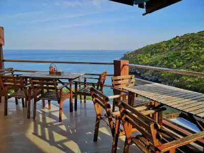 Yellow House Koh Sichang - 27