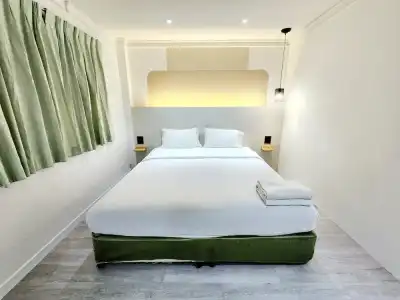 SEATEL Phuket Patong Beach - 15
