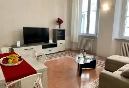 Regis Condo - 103