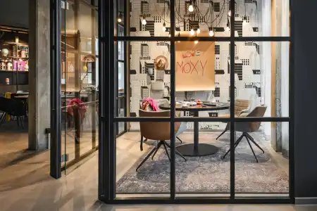Moxy Dresden Neustadt - 20