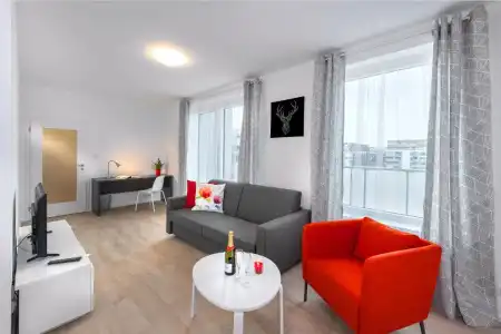 CityWest Apartments - 27