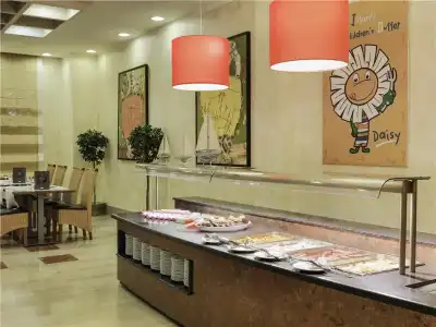 H10 Salauris Palace - 11