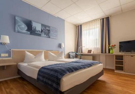 Novalis by Aurum Dresden - 44