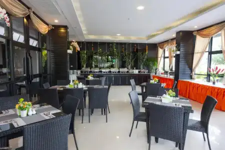 Essential Pattaya - 68