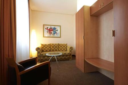 IntercityBerlin Ostbahnhof - 20