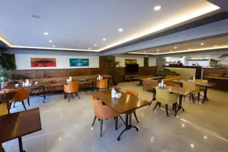 Asia Business Suites - 7