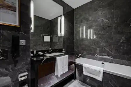 Johari Rotana - 39