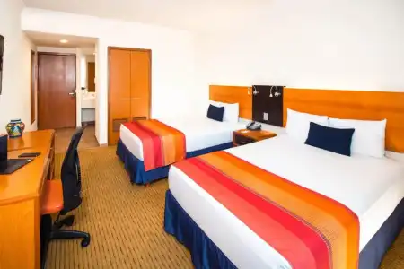 Guadalajara Plaza Expo Business Class - 73