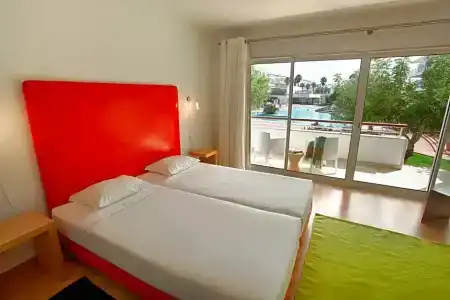 Marina Club I - 293