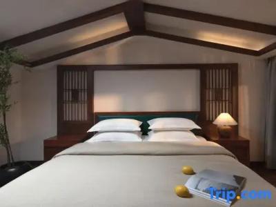 Lijiang Gemmer - 103