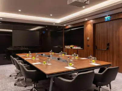 Radisson Blu, - 13