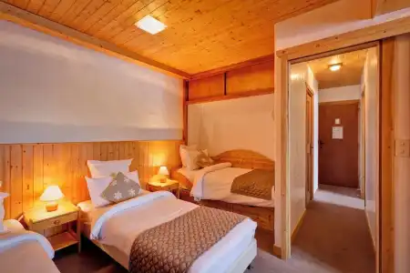 Hôtel Les Flocons - 79