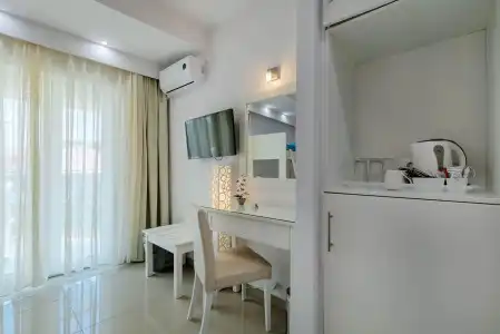 Palotel Luxury - 2