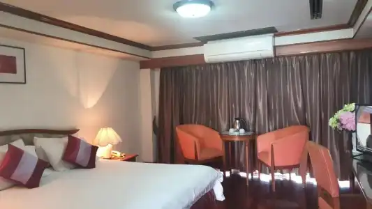 Interchange Tower Serviced Apartment - 156