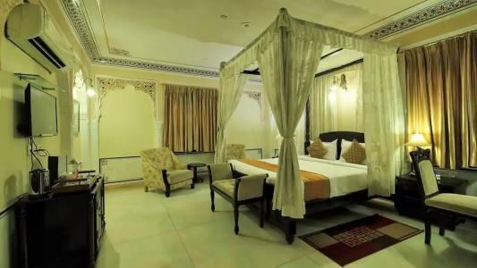 WelcomHeritage Traditional Haveli - 41