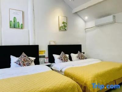 Xiaozhen Shiguang Inn - 40