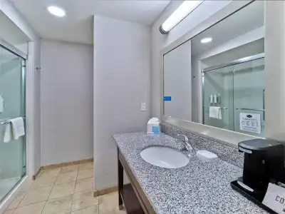 Hampton Inn Omaha Midtown-Aksarben Area - 43