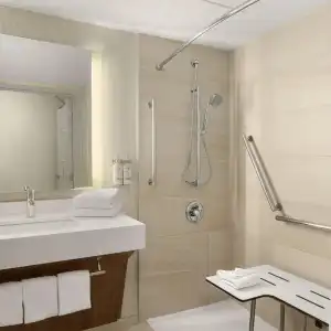 Holiday Inn Express Vancouver Airport - Richmond by IHG - 35