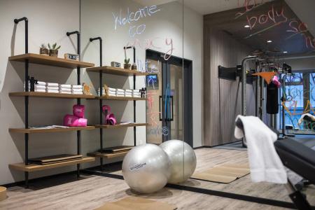 Moxy Tokyo Kinshicho - 18