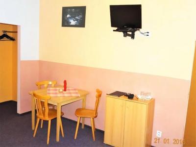 U Dvou zlatých klíčů - 58