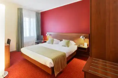 Hôtel International & Terminus - 47