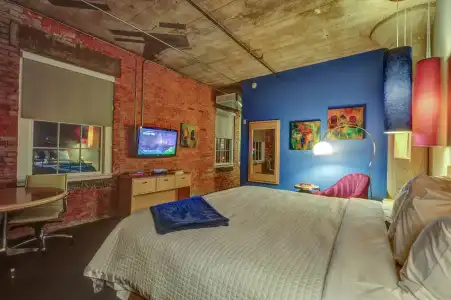 Canvas Dallas - 5