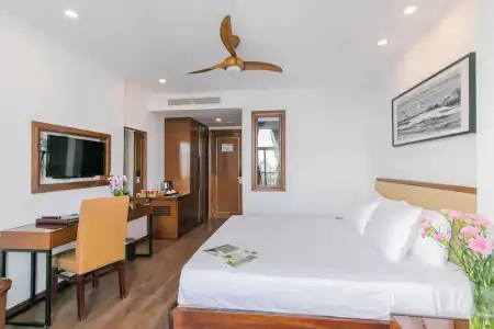 Ritzy Boutique Da Nang - 133