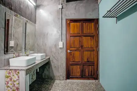 The Guest - Hostel - 38