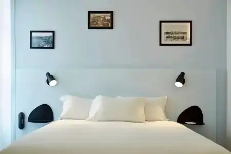 Hôtel Amista Marseille (ancien Hôtel Saint-Louis Vieux Port) - 84