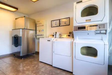 Motel 6 Las Vegas, NV - Boulder Highway - 17