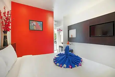 Colorize Boutique - 51